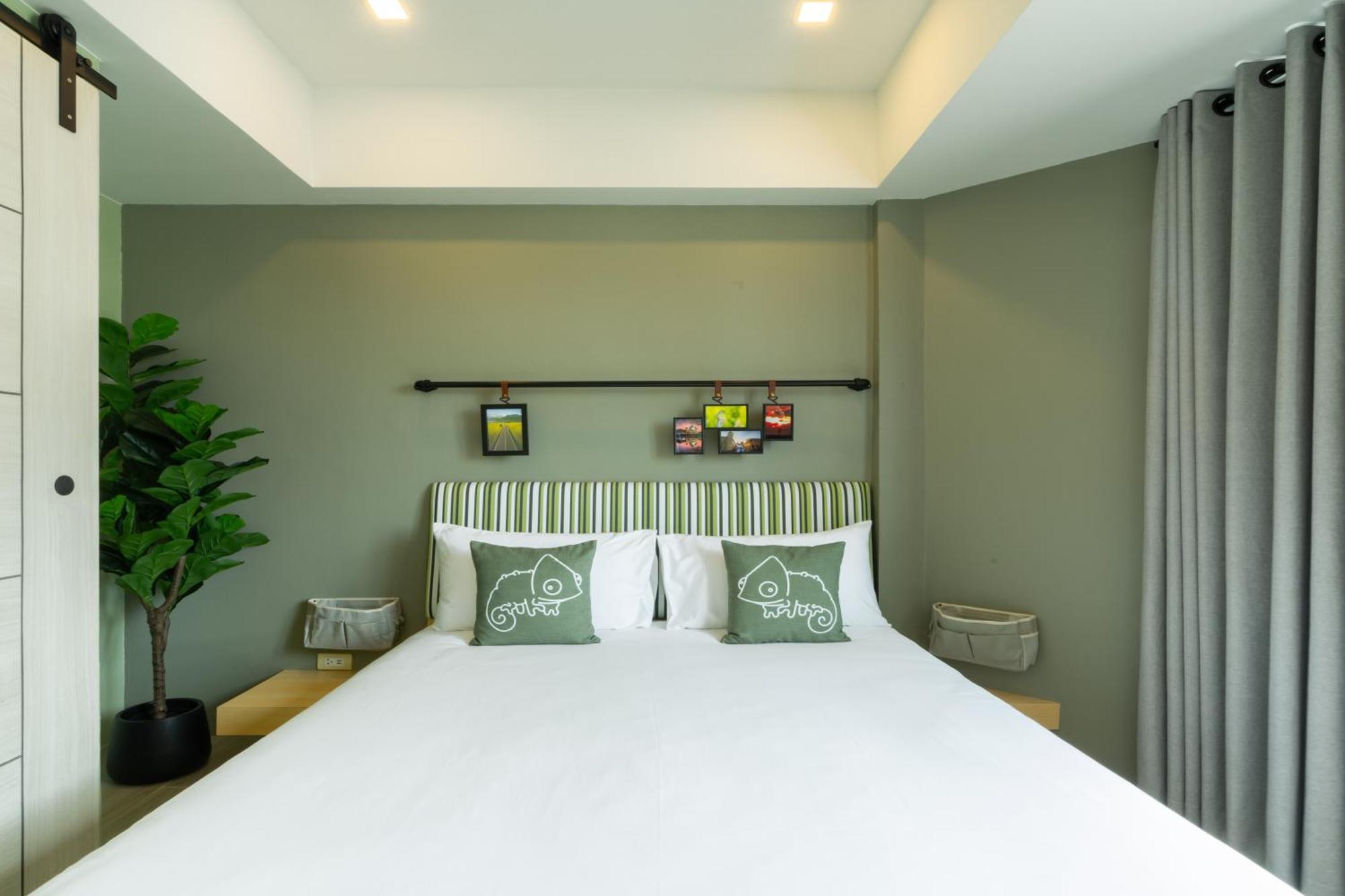 Chamemon Bed Phuket Town Hotel Buitenkant foto